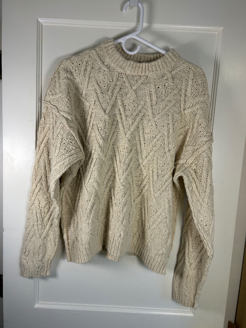Free People Isla Cable knit sweater, ivory size small, cottagecore Fall